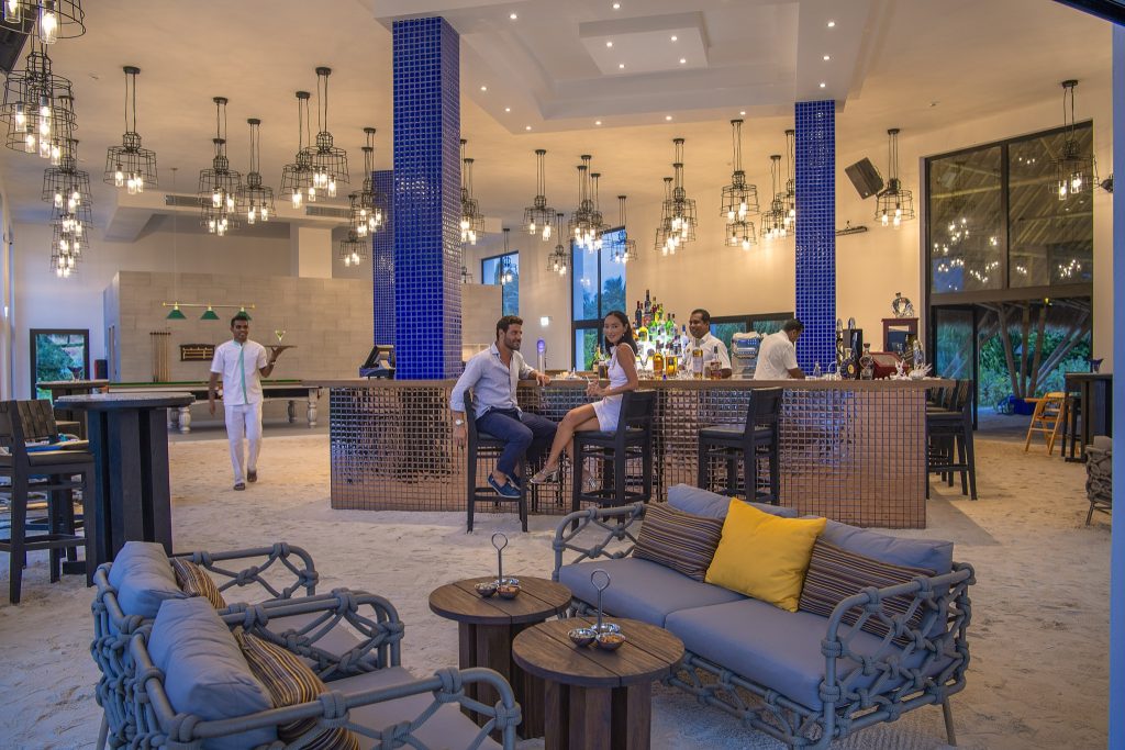 Restaurants & Bars – Emerald Maldives Resort & Spa