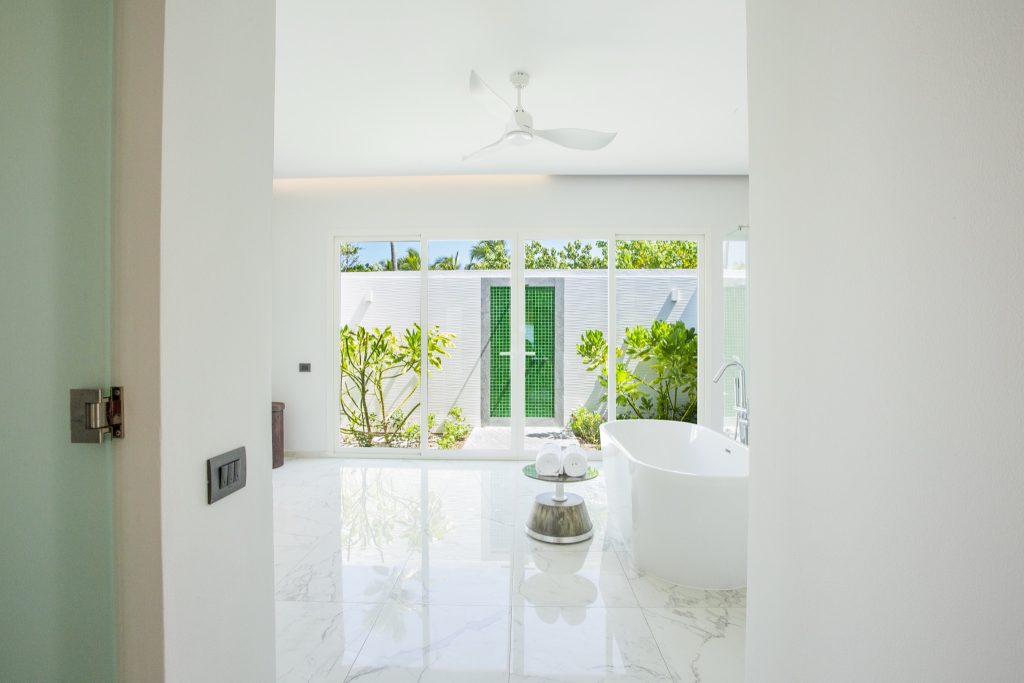 Jacuzzi Beach Villa – Emerald Maldives Resort & Spa